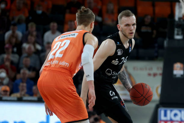 一批才华横 一批才华横