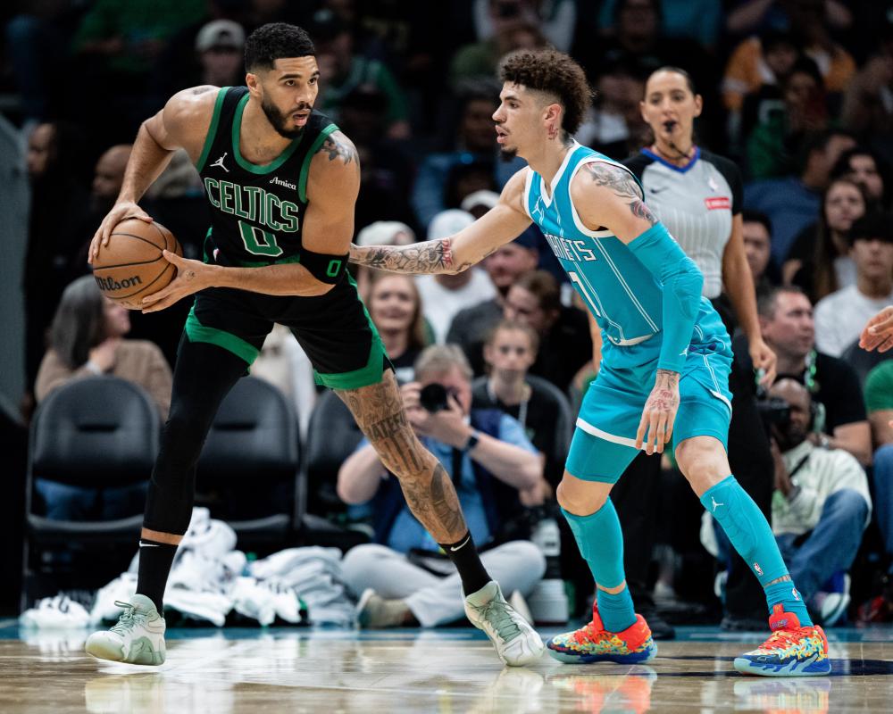 他又凭借个 他又凭借个