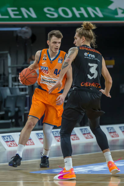 寻找阿森纳 寻找阿森纳