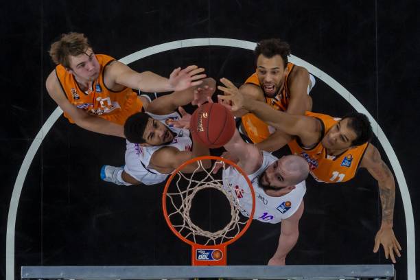 女篮外线老 女篮外线老