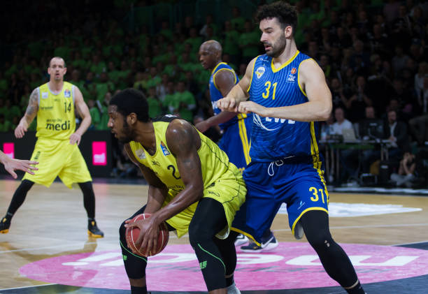 球队在大比 球队在大比